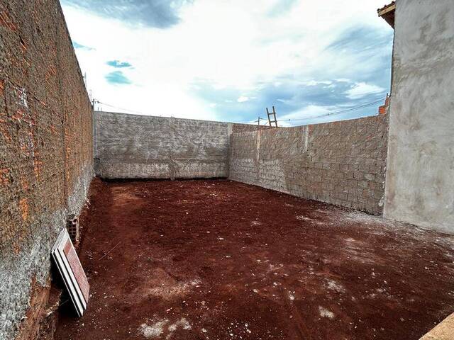 Casa para Venda em Ituiutaba - 4