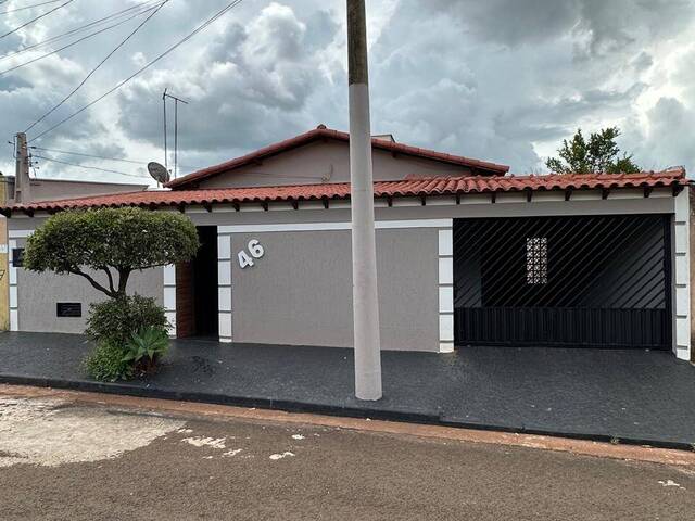 #81 - Casa para Venda em Ituiutaba - MG