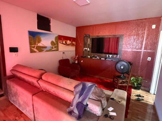 Casa para Venda em Ituiutaba - 4