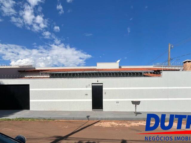 #85 - Casa para Venda em Ituiutaba - MG