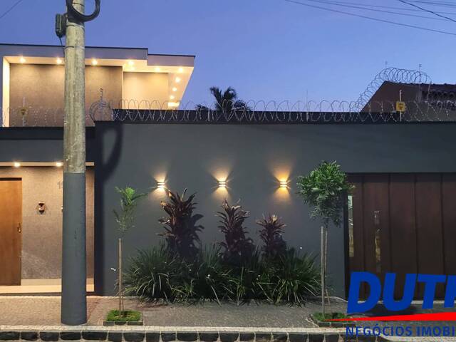#87 - Casa para Venda em Ituiutaba - MG
