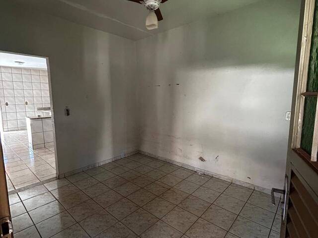 #92 - Casa para Venda em Ituiutaba - MG