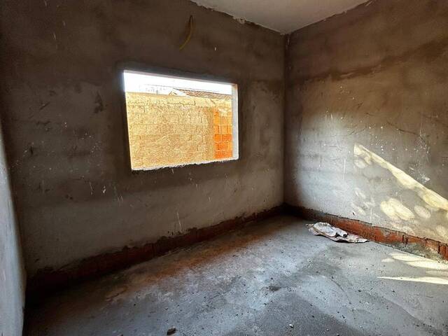 #96 - Casa para Venda em Ituiutaba - MG