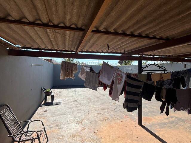 #100 - Casa para Venda em Ituiutaba - MG