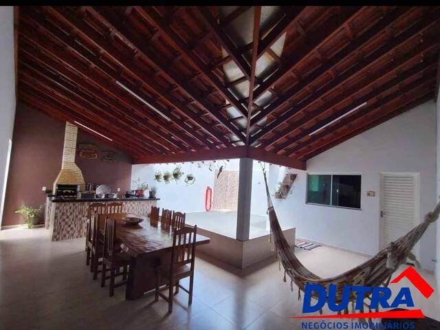 #105 - Casa para Venda em Ituiutaba - MG