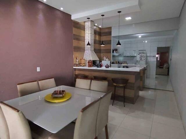 Casa para Venda em Ituiutaba - 5