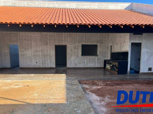 #107 - Casa para Venda em Ituiutaba - MG
