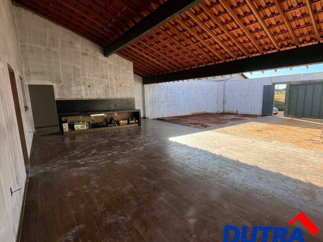 #107 - Casa para Venda em Ituiutaba - MG
