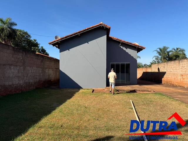 #111 - Casa para Venda em Ituiutaba - MG
