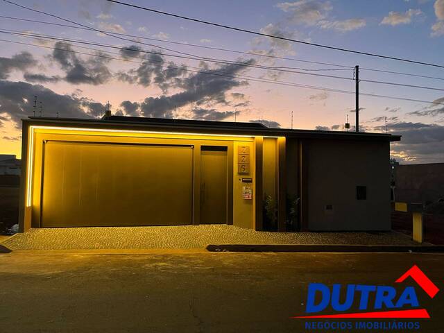 #124 - Casa para Venda em Ituiutaba - MG