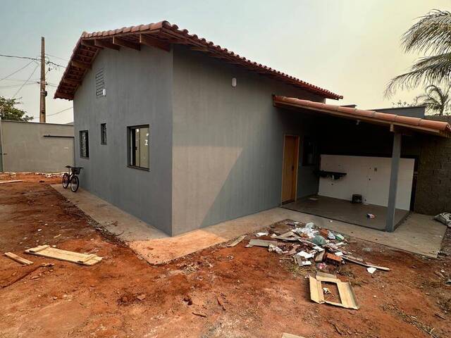 Casa para Venda em Ituiutaba - 3
