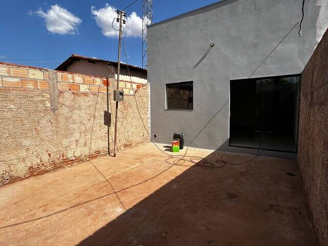 #132 - Casa para Venda em Ituiutaba - MG