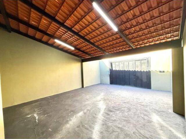 #137 - Apartamento para Venda em Ituiutaba - MG