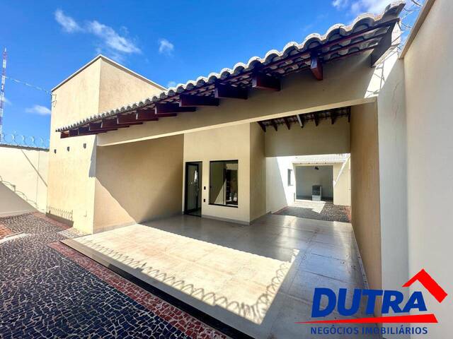 #138 - Casa para Venda em Ituiutaba - MG