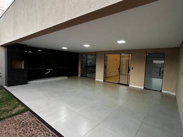 #142 - Casa para Venda em Ituiutaba - MG