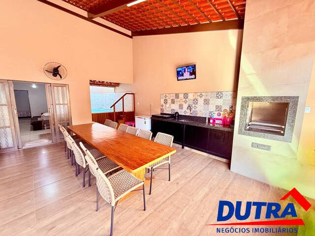 #156 - Casa para Venda em Ituiutaba - MG