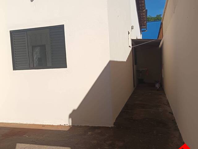 Casa para Venda em Ituiutaba - 5