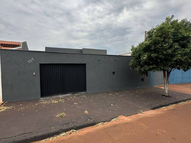 #165 - Casa para Venda em Ituiutaba - MG