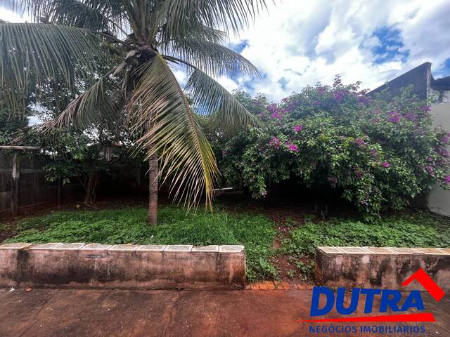 #168 - Casa para Venda em Ituiutaba - MG