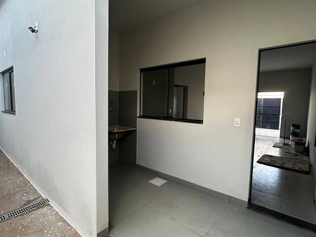 #170 - Casa para Venda em Ituiutaba - MG