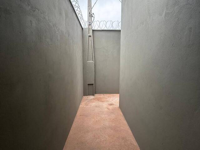 #171 - Casa para Venda em Ituiutaba - MG