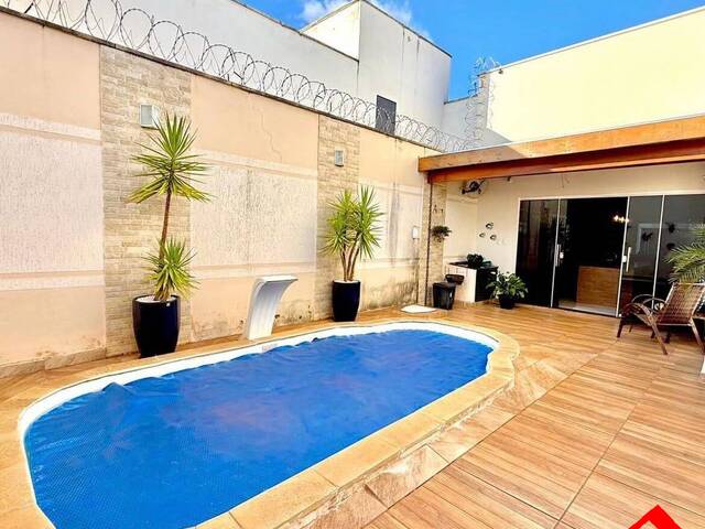 Casa para Venda em Ituiutaba - 3