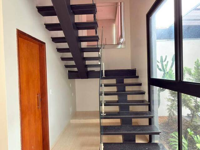 Casa para Venda em Ituiutaba - 2