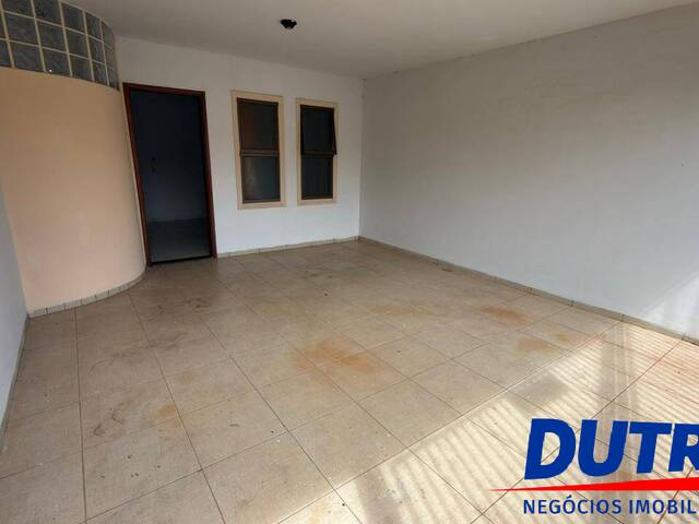 Casa para Venda em Ituiutaba - 2