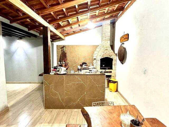 Casa para Venda em Ituiutaba - 2