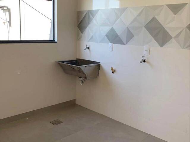 Casa para Venda em Ituiutaba - 5