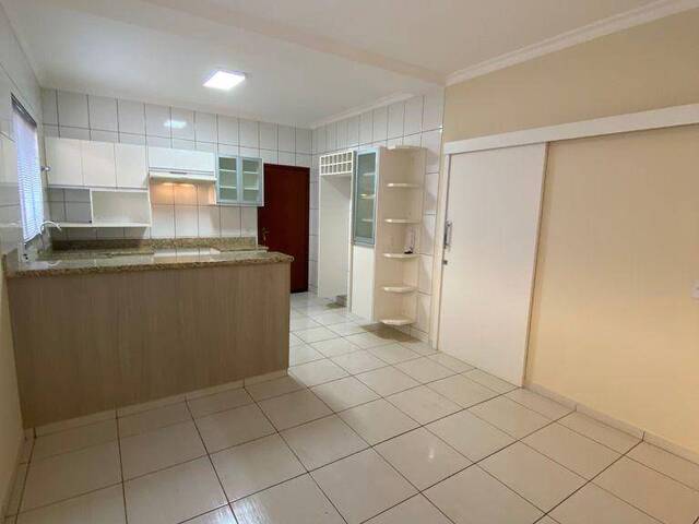 Casa para Locação em Ituiutaba - 4