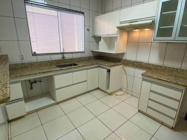 Casa para Locação em Ituiutaba - 5