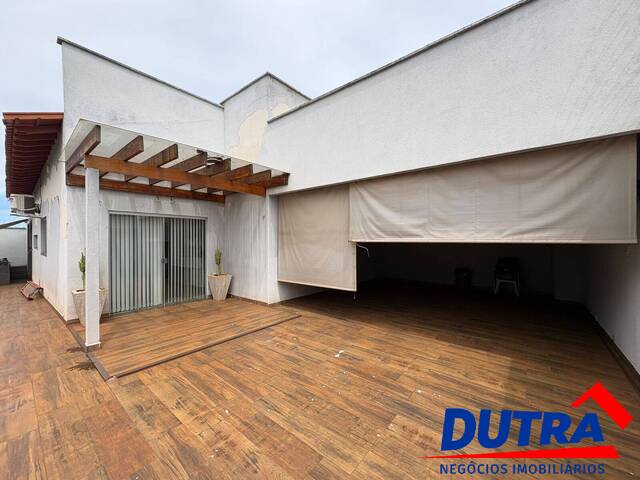 Casa para Locação em Ituiutaba - 3