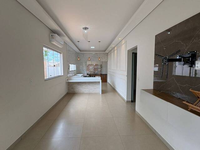 Casa para Locação em Ituiutaba - 4