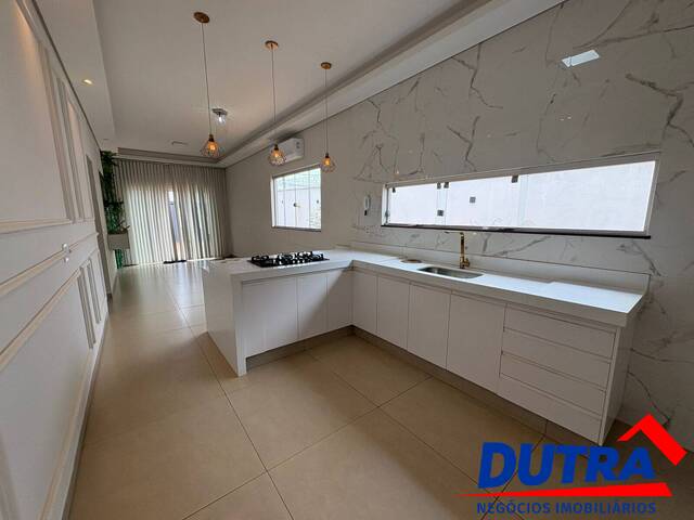 Casa para Locação em Ituiutaba - 5