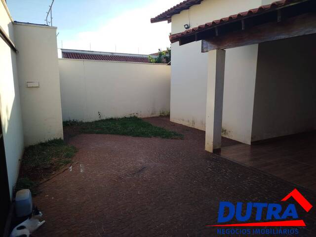 Casa para Venda em Ituiutaba - 2