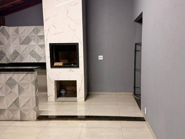 Casa para Venda em Ituiutaba - 3