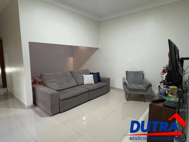 Casa para Venda em Ituiutaba - 5