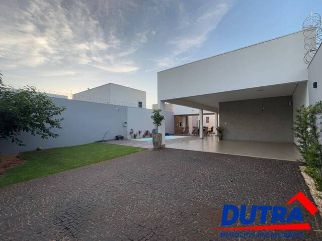 Casa para Venda em Ituiutaba - 2