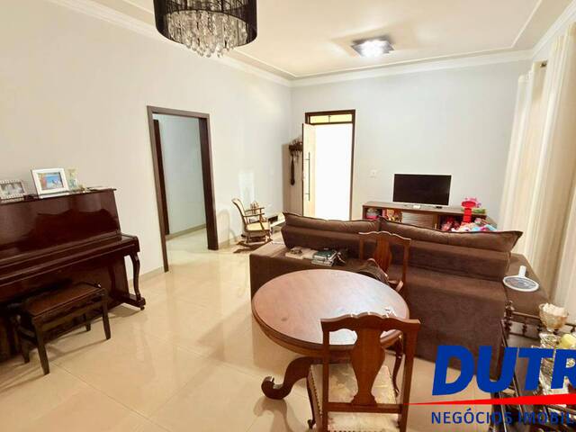 Casa para Venda em Ituiutaba - 5