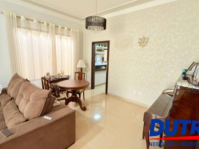 Casa para Venda em Ituiutaba - 4