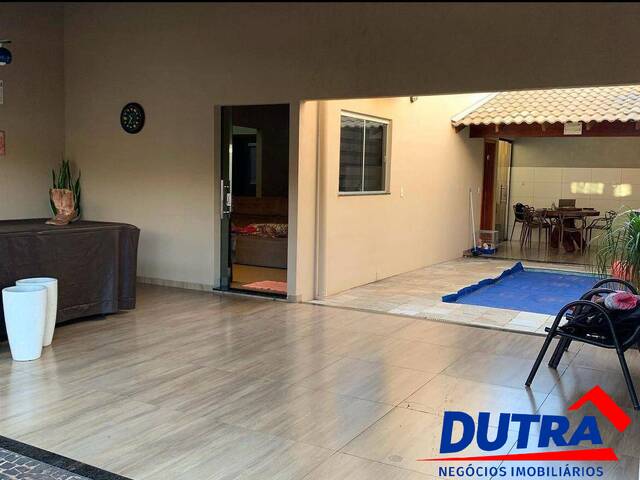 Casa para Venda em Ituiutaba - 2