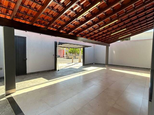 Casa para Venda em Ituiutaba - 3