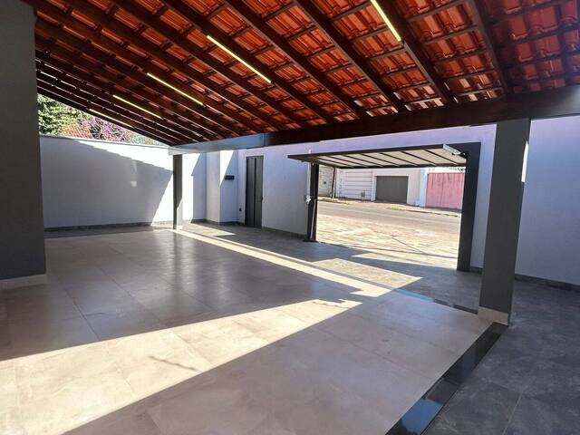 Casa para Venda em Ituiutaba - 2