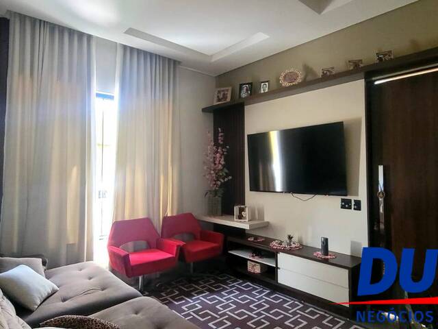 Casa para Venda em Ituiutaba - 5