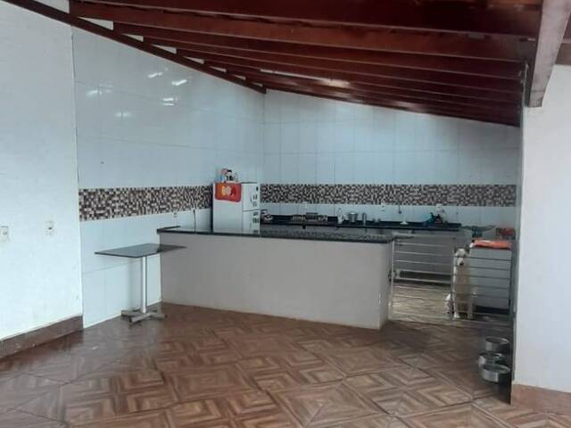 Casa para Venda em Ituiutaba - 2