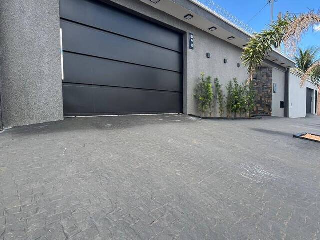 Casa para Venda em Ituiutaba - 2