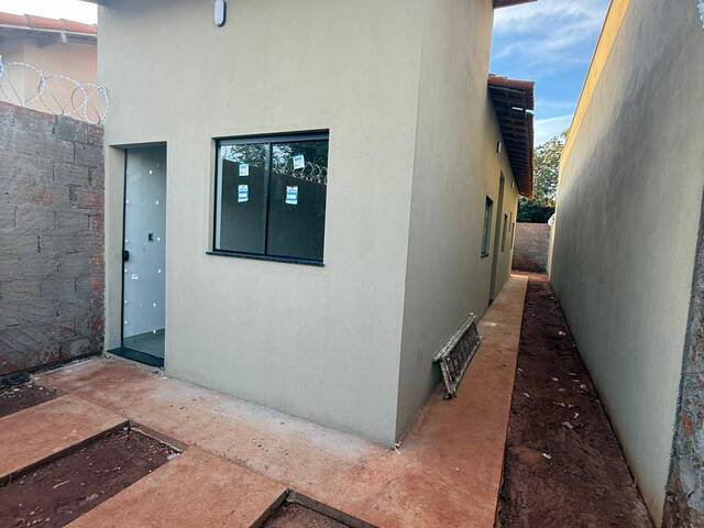 #247 - Casa para Venda em Ituiutaba - MG