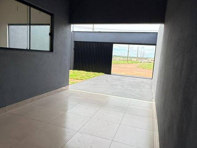 #255 - Casa para Venda em Ituiutaba - MG