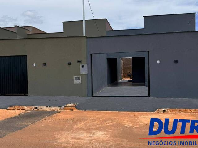 #255 - Casa para Venda em Ituiutaba - MG